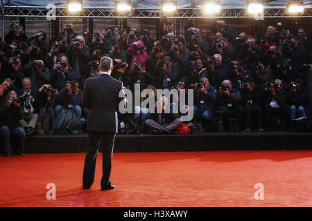 Rom, Italien. 13. Oktober 2016. Rom, Italien. 13. Oktober 2016. Tom Hanks auf dem roten Teppich beim 11. Filmfestival in Rom Credit: Gennaro Leonardi/Alamy Live News Stockfoto