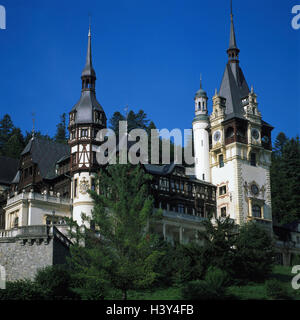 Rumänien, Nähe Brasov Peles Schloss Peles, Südosten, Europa, Transylvania, Transylvania, Burzenland, Ort, Holz, Gebäude, Struktur, Sommerresidenz, Baustil, Architektur, Neo-Renaissance, Kultur, Sehenswürdigkeit, Sommer, außerhalb Stockfoto