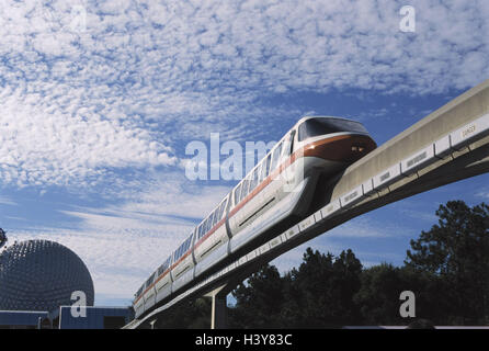 USA, Florida, Orlando, Epcot Center, Monorail, Globus, "Raumschiff Erde", Rechte mit Disney aufholen Vereinigte Staaten Amerika, Kirmes, Freizeitpark, Eingangsbereich, Kugel, Bau, Monorail, Einschienenbahn, Flugbahn, Transport, Publicl bedeutet Stockfoto