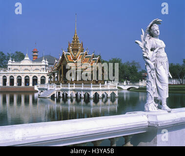 Thailand, Ayutthaya, Chao Phraya, ängstlich Pa in ängstlich Pa Pra Thinang Aisawan Thiphya Art, Pra Thinang Aphonphimok Prasat, Kopie, Pavillon, errichtet im Jahre 1632, Sommer Residenz, royal, Teich, künstlich, Architektur Stockfoto