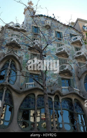 Casa Batlló ist ein renommierter Gebäude im Zentrum von Barcelona und ist eines der Meisterwerke des Antoni Gaudí Stockfoto