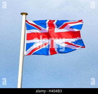 Union Jack-Flagge von Großbritannien flattern im Wind mit hellen Farben Abbildung wie Zeichentrick-Effekt Stockfoto