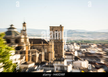 Zoomen der Kathedrale von Granada im Mittelpunkt Stockfoto