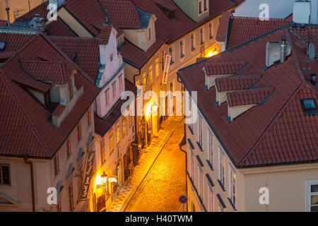 Am Abend in Mala Strana (Kleinseite), Prag, Tschechische Republik. Stockfoto