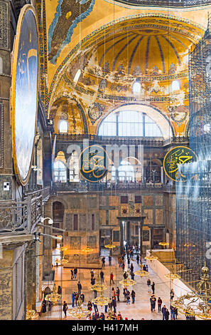 Der Hauptbereich der Hagia Sophia aus der zweiten Etage Stockfoto