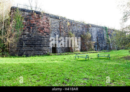 Die Kalköfen bei Froghall Wharf Caldon Kanal Froghall Stoke Staffordshire Mitarbeiter England UK Stockfoto