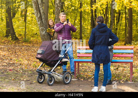 Familie Foto machen Stockfoto