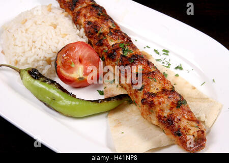 Huhn Köfte Kebab mit Reis Stockfoto