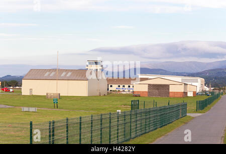 Caernarfon Airport, früher RAF Llandwrog, Dinas Dinlle, Gwynedd, Nordwales, UK Stockfoto