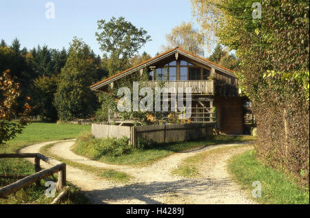 Deutschland, Bayern, Deining, Bauernhaus, Herbst, Stollhof, Bioland Geschäft, Haus, Wohnsitz, Bauernhof, Holzhaus, Wald-Rand, ländliche Idylle, Stille, Stille, Stockfoto