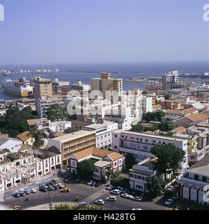 Senegal, Dakar, Stadtübersicht, Hafen, Meer, Afrika, West Afrika, Halbinsel, Kap Verde, Hafen, Stadt, Blick auf die Stadt, Hauptstadt, Straße, Häuser, verurteilt, Haus, Abbrucharbeiten, Hochhäuser, Verkehr, Stadtverkehr, Container-Hafen, Schiff, Containerschiff, Übersicht, Stockfoto