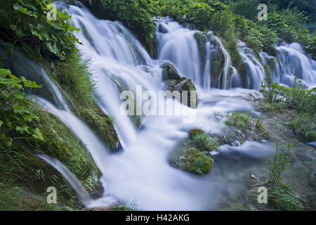 Kroatien, Nationalpark Plitvice, Wasserfall, Stockfoto