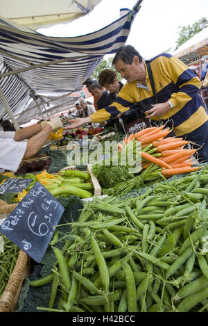 Frankreich, Provence, Cote d ' Azur, Nizza, Cours Saleya, Wochenmarkt, Person, Stockfoto