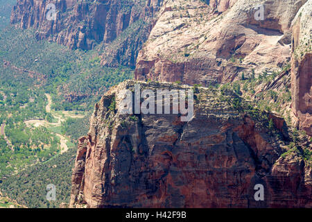 Zion-Nationalpark liegt im Südwesten der Vereinigten Staaten, in der Nähe von Springdale, Utah. Stockfoto