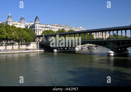 Frankreich, Paris, Pont de Bir-Hakim Stockfoto