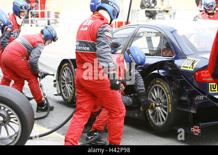 Boxing Top DTM Oschersleben, keine Property-Release, kein Model-Release, Stockfoto