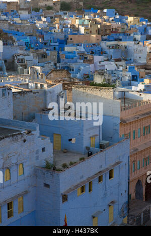 Indien, Rajasthan, Jodhpur, Blick auf die Stadt, Wohnhäuser, Fassaden, blau, Stockfoto