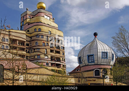 Deutschland, Hessen, Darmstadt, 100 Wasserhaus, "Wald-Spirale", Wohnanlage, Gebäude, Haus, Wohnhaus, Architektur, Baustil, Struktur, Fassade, hell, Fassade Kreation, Kunst, künstlerisch, Wald Spirale, Ort von Interesse, Reiseziel, Tourismus, Stockfoto