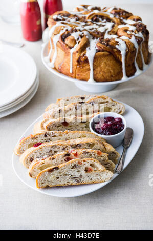 Süßes Brot und Zimt Kuchen Stockfoto