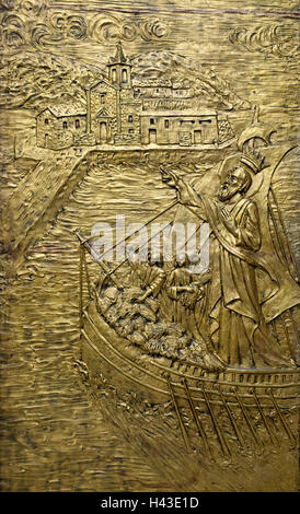 Relief, Detail aus Bronze Tür, Kathedrale San Bartolomeo, Lipari Stadt, Lipari, äolische Inseln, Sizilien, Italien Stockfoto