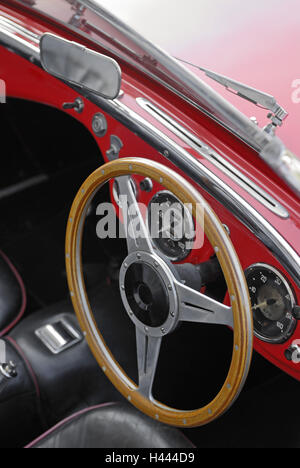 Oldtimer, Armaturenbrett, Steuer, Tachometre, Tachometre, Rückspiegel, Scheibenwischer, Stockfoto