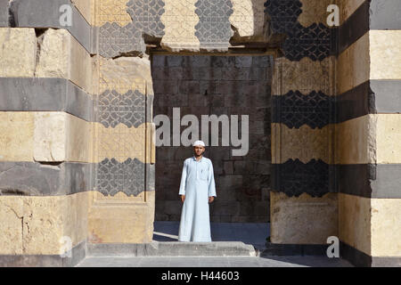 Syrien, Aleppo, Al-Dschami' al-Kabir, Omayyaden-Moschee, Tor, Mann, Stockfoto