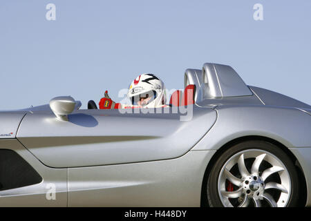 SLR McLaren mit Fahrer, Stockfoto