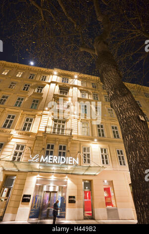 Österreich, Wien, Ring, Hotel Le Meridien, Fassade, Beleuchtung, Abend, Stockfoto