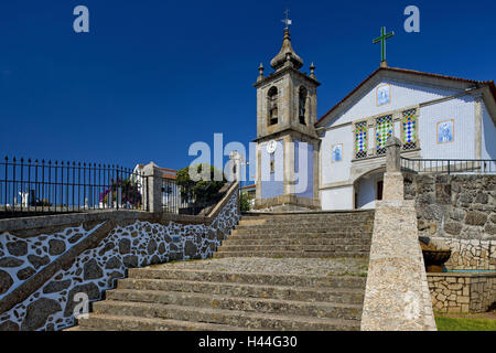 Nordportugal, Guimares, Altstadt, Treppen, Friedhof, Kirche São Thiago Espereos, Stockfoto