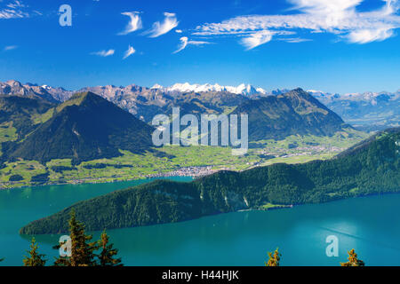 Schöne Aussicht auf Vierwaldstättersee (Vierwaldstattersee) und Berg Pilatus von Rigi, Schweizer Alpen, Zentralschweiz Stockfoto