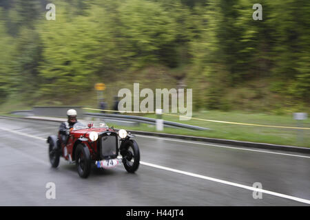 Kessel-Bergrennen, Oldtimer Auto, Austin sieben Ulster, Berg-passage, Deutschland, Bayern, Kessel-Berg, Bergrennen, Rennen, Teilnehmer, Oldtimer-Rennen, historisch, Festveranstaltung, Oldtimer, Fahrzeug, Auto, Event, erinnert Reise, Driv Stockfoto