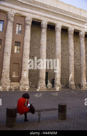 Piazza Tu Pietra, Hadrianeum, Detail, Rom, Italien, Stockfoto