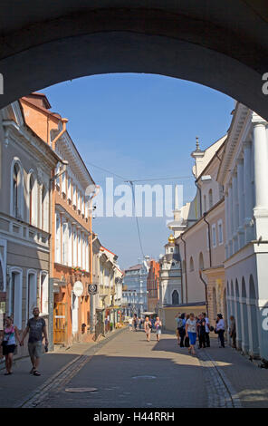 Vilnius Altstadt durch das Tor der Morgenröte betrachtet Stockfoto