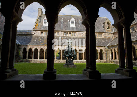 Großbritannien, Schottland, Argyll und Bute, Iona Abbey, Kreuzgang, Stockfoto