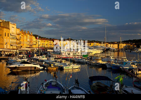 Europa, Süd-Frankreich, Cote d ' Azur, St.Tropez, Hafen, Sonnenuntergang, Stockfoto