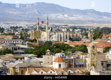 Zypern, Nikosia, Stadt Blick, Altstadt, Kirchtürmen, Minaretten, Stockfoto