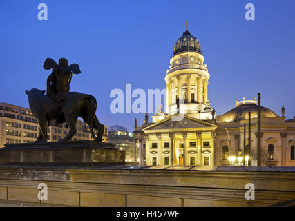 Deutschland, Berlin, den Gendarmenmarkt, Deutscher Dom, Abend, Stockfoto