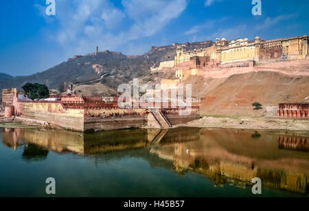 Beeindruckende Amber Fort in Jaipur Stadt in Rajasthan, Indien Stockfoto