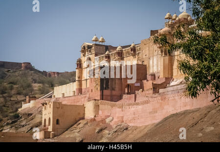 Beeindruckende Amber Fort in Jaipur Stadt in Rajasthan, Indien Stockfoto