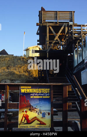 Deutschland, Schleswig - Holstein, Insel Sylt, Wenningstedt, Strand, Holzsteg, Treppen, Werbeschild, der Nordsee-Insel-Nordsee Stockfoto