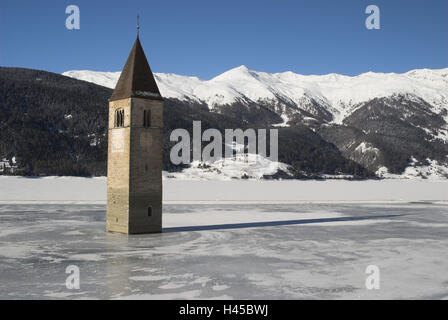 Italien, Südtirol, Vinschgau, Bozen, Graun, knackige See, Kirchturm, Stockfoto