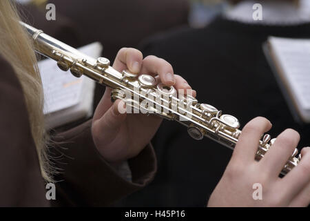 Musiker, Querflöte, Noten, mittlere Nahaufnahme, Detail, Stockfoto