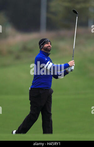 Englands Matthew Baldwin bei Tag eins von The British Masters in The Grove, Chandler's Cross. Stockfoto