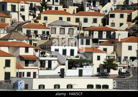 Portugal, Madeira, Camara de Lobos, Hafen, Häuser, Stockfoto