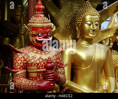 Buddhas, verstorben, Thailand, Tourismus, Reisen, Religion, glauben, Buddhismus, Statuen, Figuren, Golden, rot, zwei, nebeneinander, Stockfoto