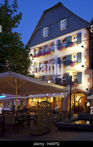 Deutschland, Hessen, Nordhessen, Bad Hersfeld, Altstadt, Marktplatz, Gastronomie, Stockfoto