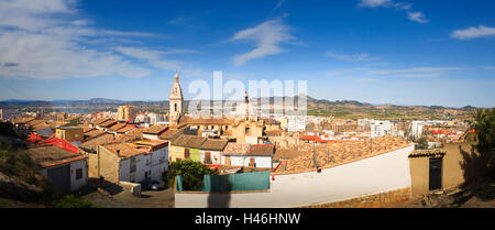 Extreme Panorama von Xativa von einem hohen Aussichtspunkt mit Blick auf die Stadt Stockfoto