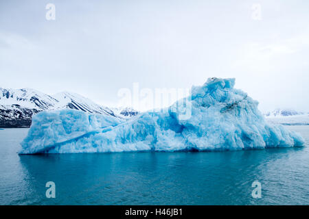 Spitzbergen Kreuzfahrt Aroung die Gletscher von island Stockfoto