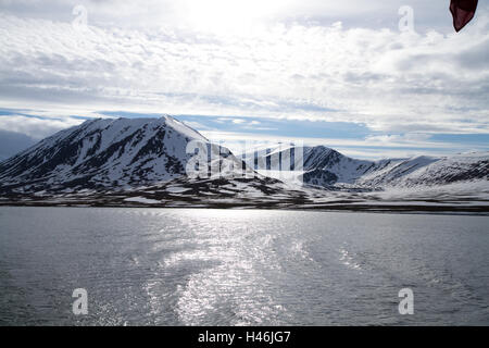 Spitzbergen Kreuzfahrt Aroung die Gletscher von island Stockfoto