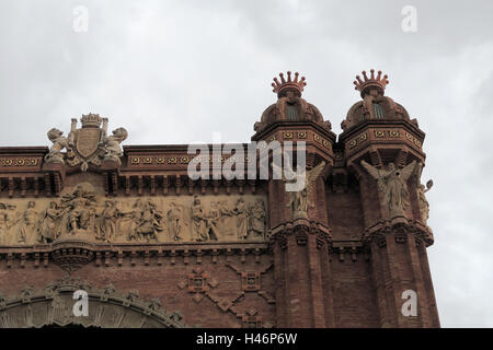 Bogen der Triumph Arc de Triomf Detail in Barcelona, Spanien. Stockfoto